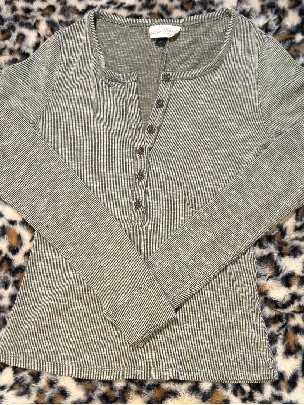 Universal Thread Green Ribbed Henley Long Sleeve Top XS